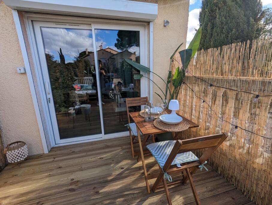 Pour 2 A 10min De La Apartment